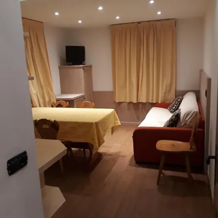 Del Sole Per Gruppi Apartmanhotel